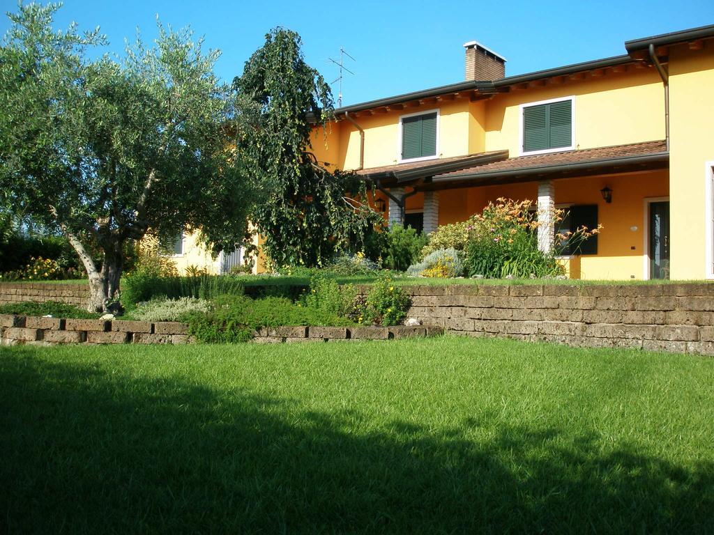 Bed And Breakfast Il Faggio Povegliano Veronese Exterior photo